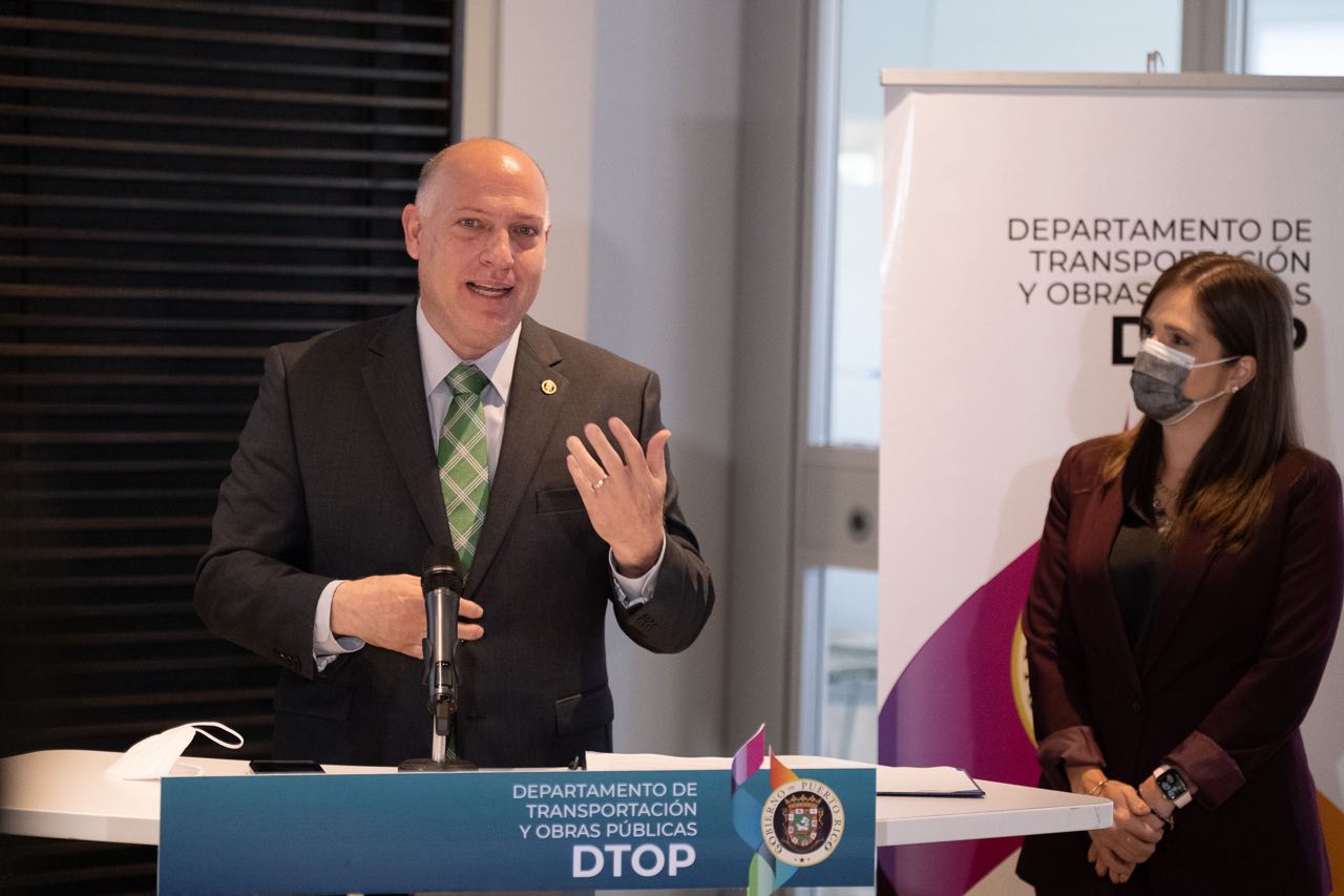 Fachada del Puerto Rico Innovation & Technology Service en Hato Rey, Puerto Rico