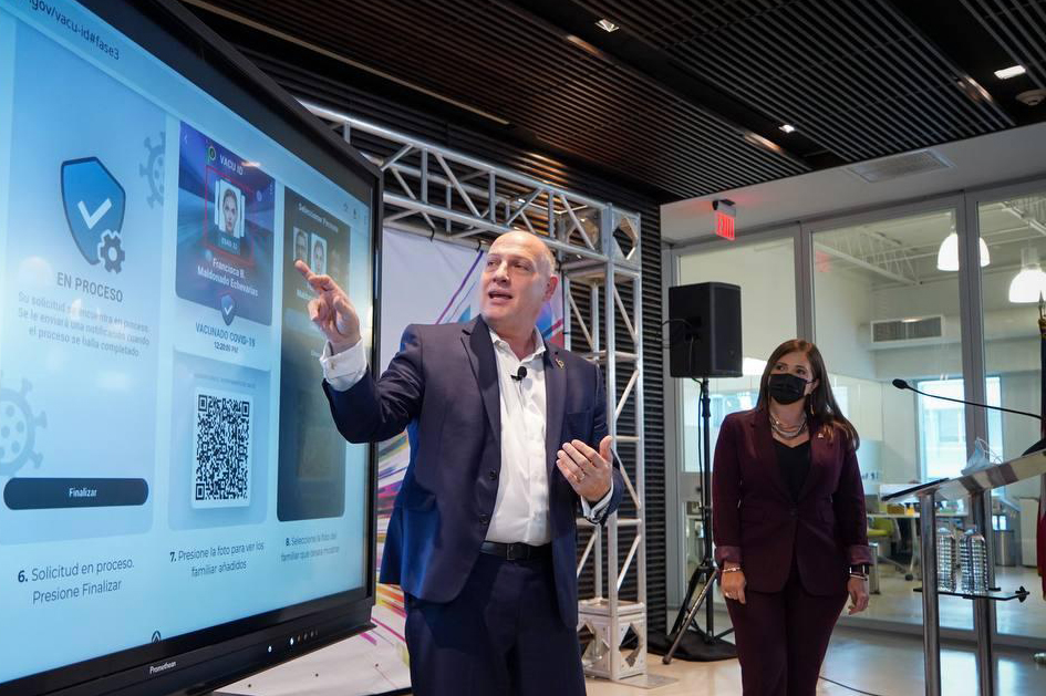 Fachada del Puerto Rico Innovation & Technology Service en Hato Rey, Puerto Rico