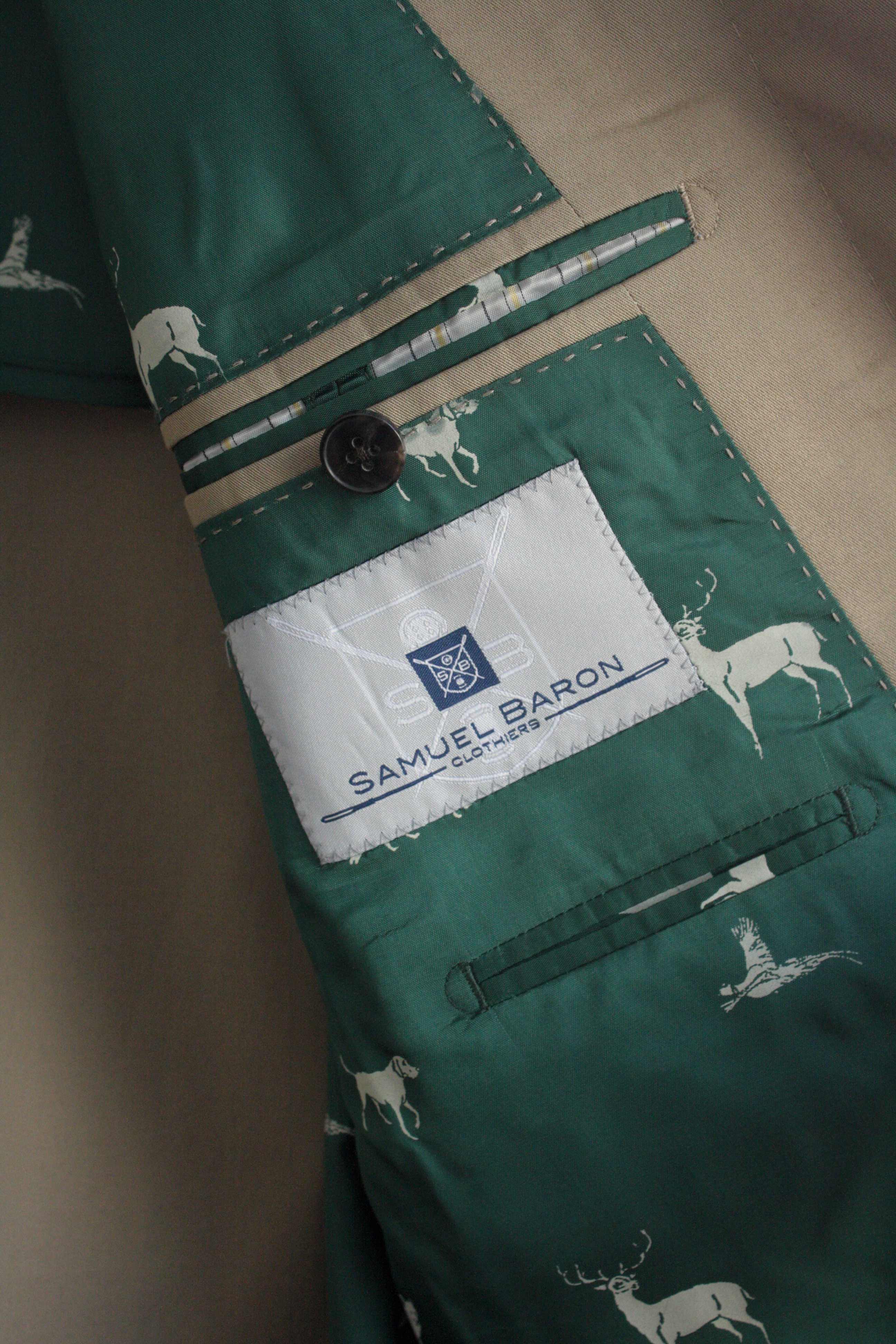 Building a Wardrobe That Works: The Case for Bespoke in a Professional WorldBuilding a Wardrobe That Works: The Case for Bespoke in a Professional World