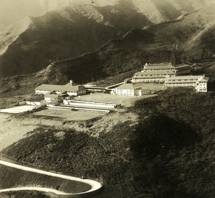 historical photo of the Kamehameha Schools Kapalama campus