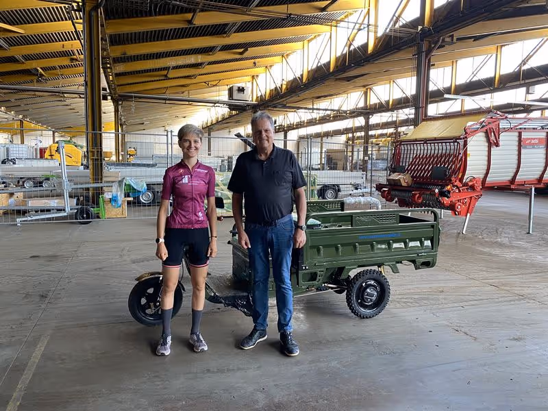 E-Tuk Tuk Übergabe
