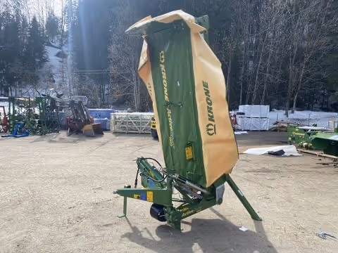 KRONE Scheibenmähwerk-Übergabe