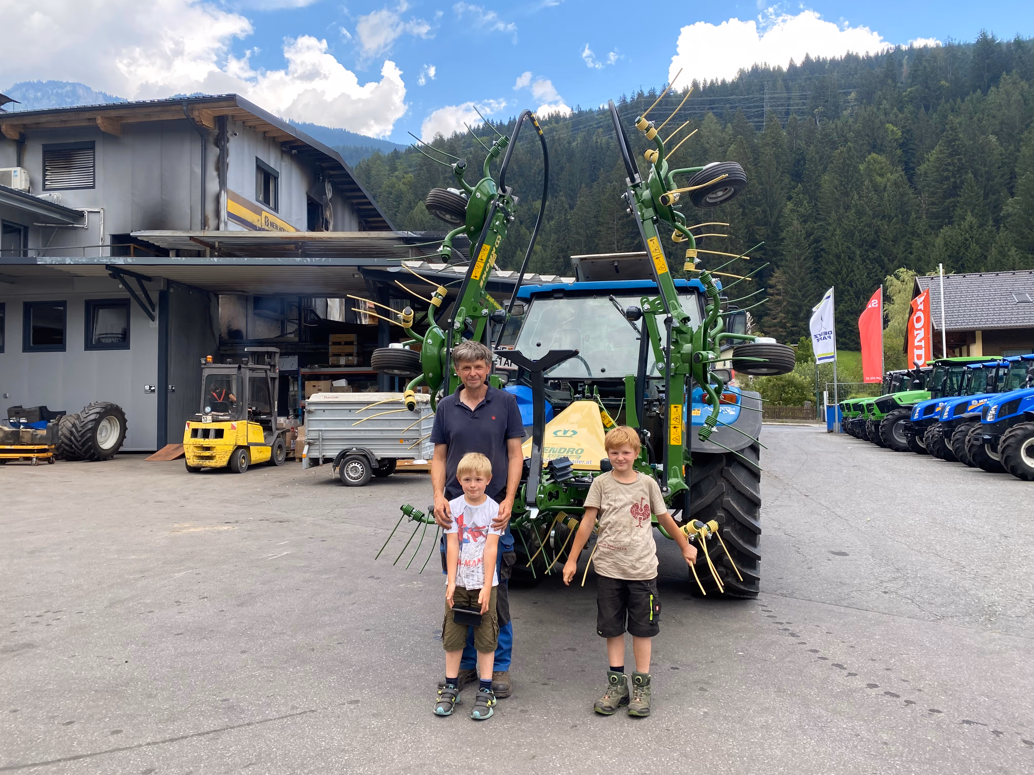 KRONE Vendro 620 Highland Kreiselzettwender Übergabe