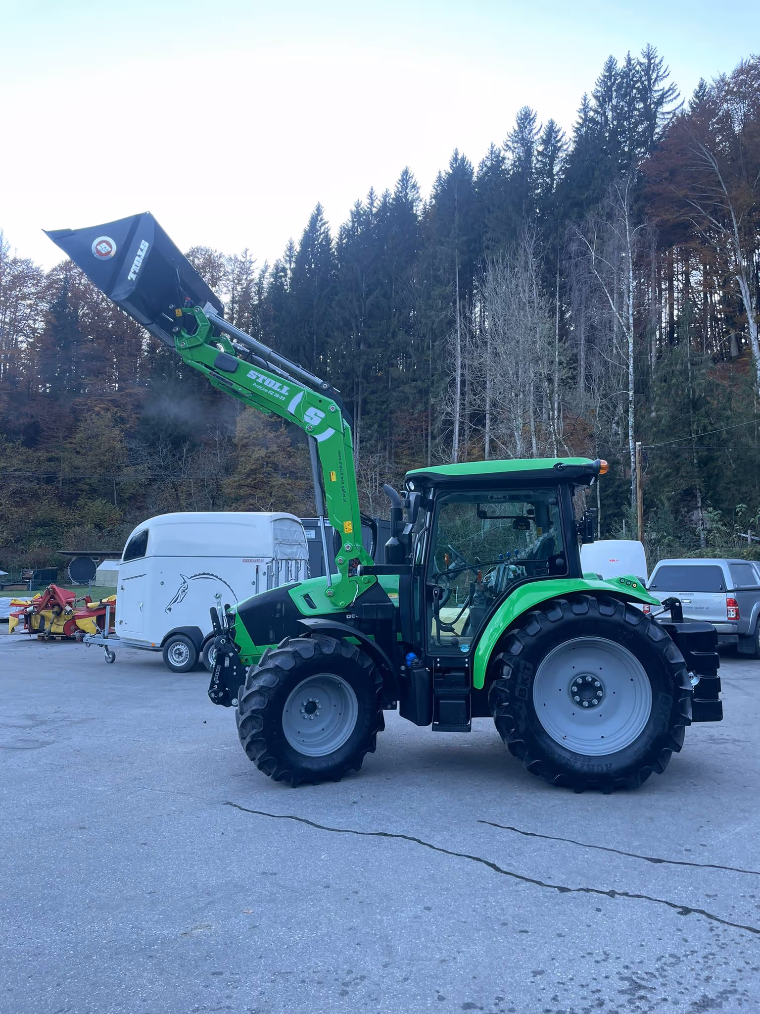 Traktorübergabe DEUTZ-FAHR
