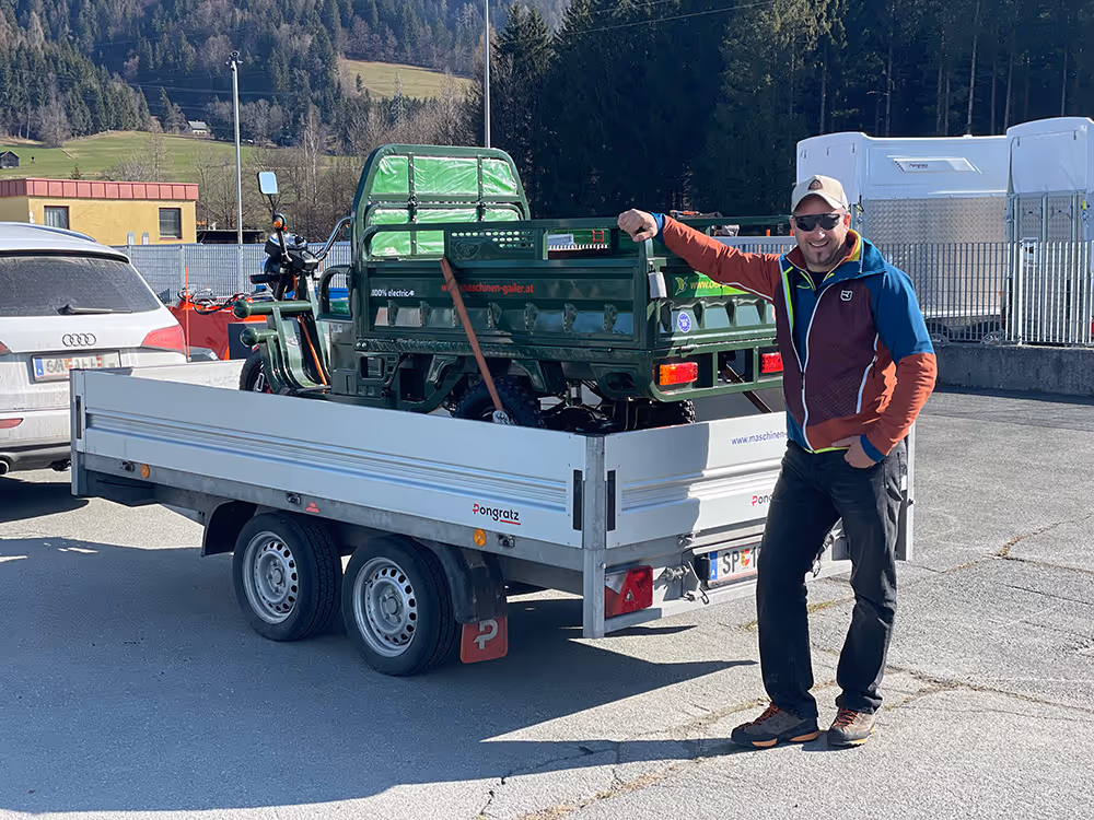 E-Tuk Tuk Übergabe
