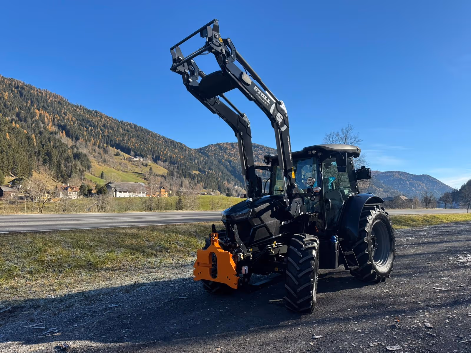 Übergabe Traktor Deutz-Fahr 6125C TTV