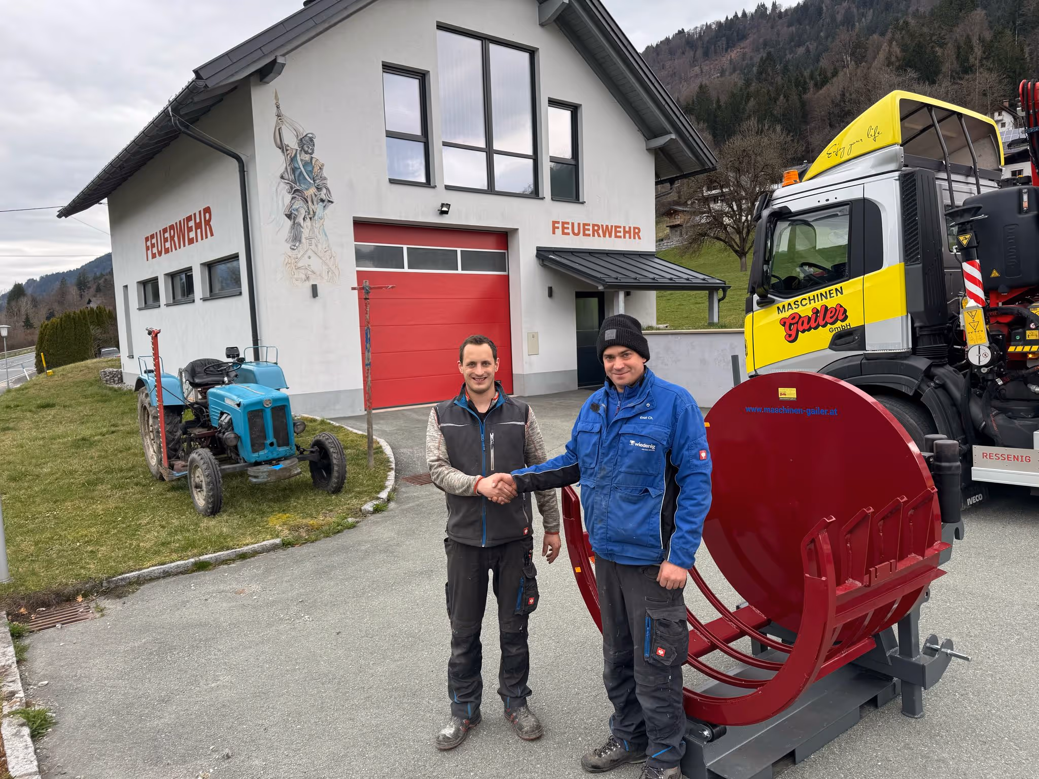 Übergabe Stekro Holzbündelgerät HZB-3 mechanisch