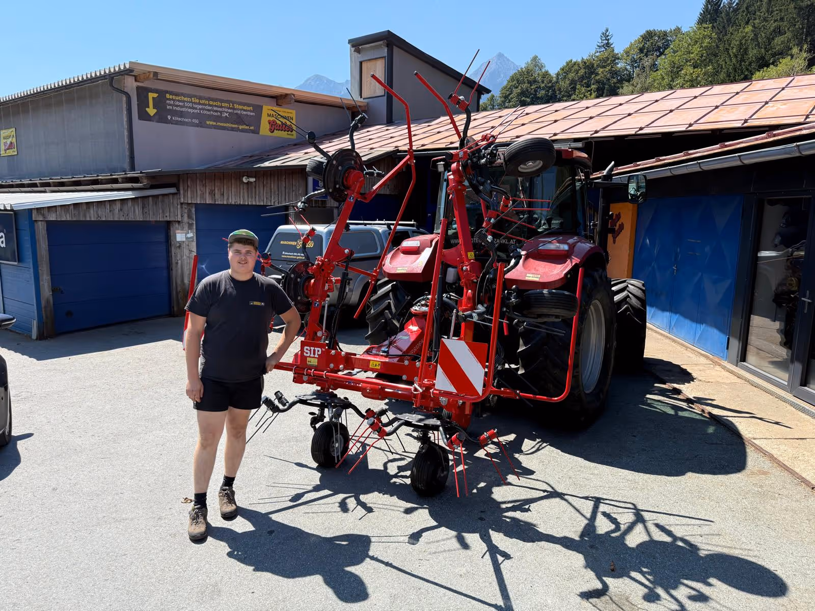 Übergabe SIP Kreiselzettwender Spider 600/6 ALP