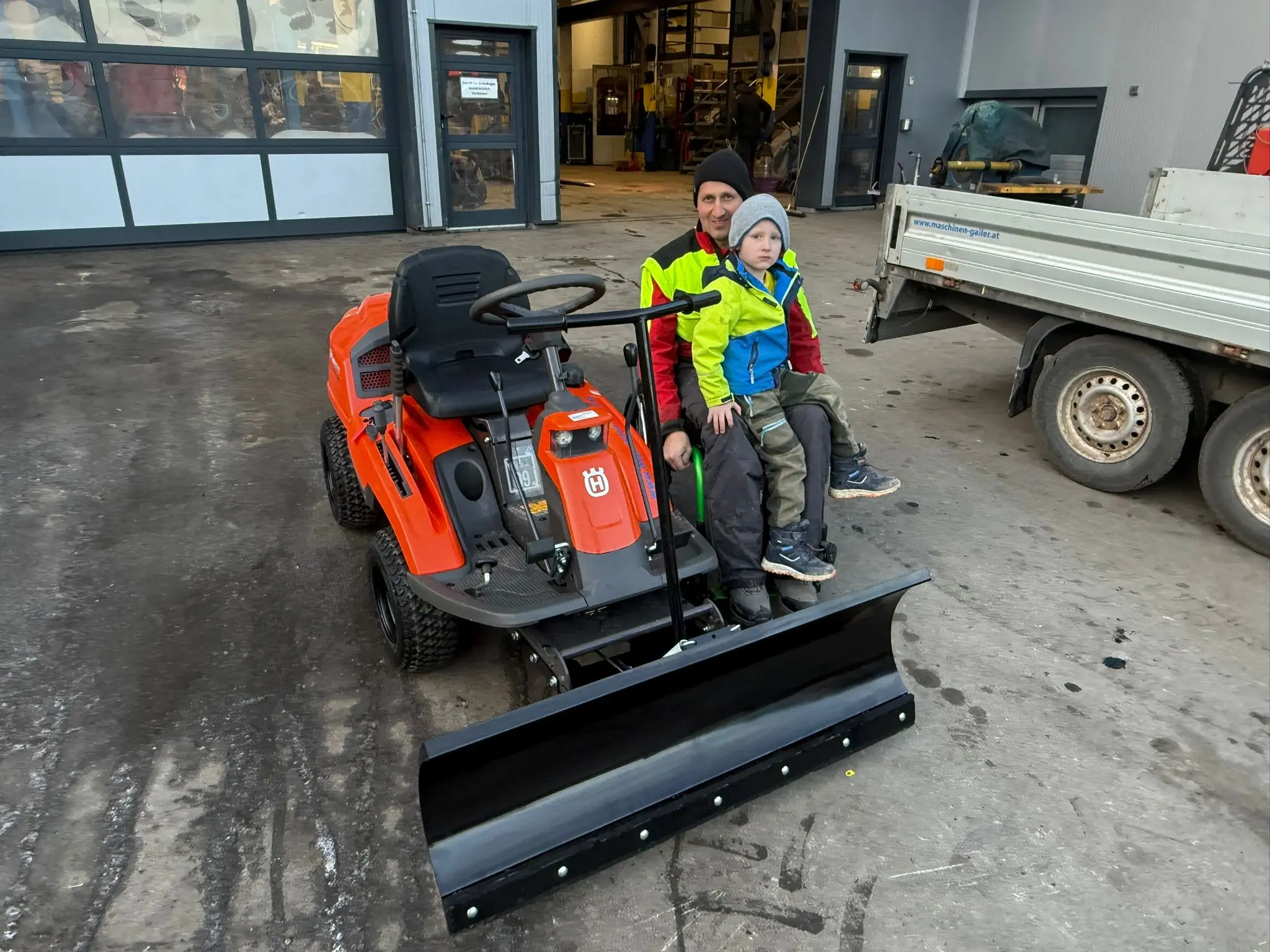 Übergabe Husqvarna Rider 216 AWD