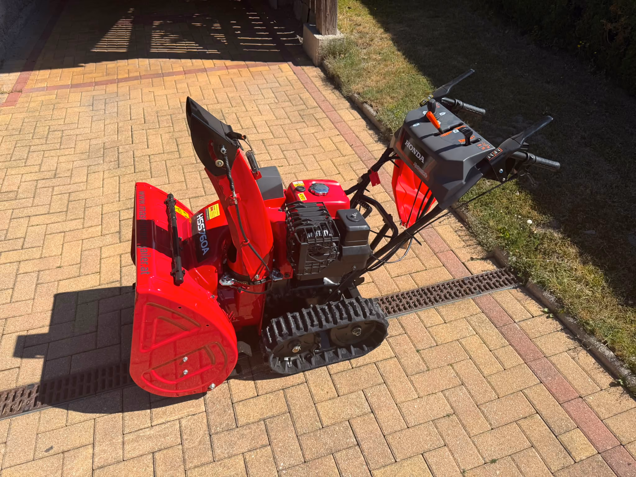 Übergabe Honda Schneefräse HSS 760AT
