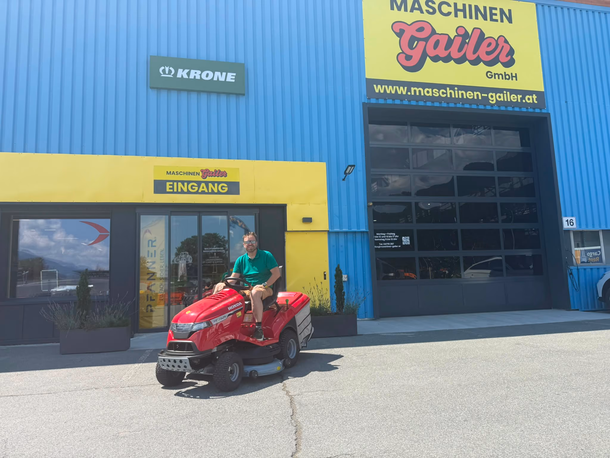 Übergabe Honda Rasentraktor HF2625