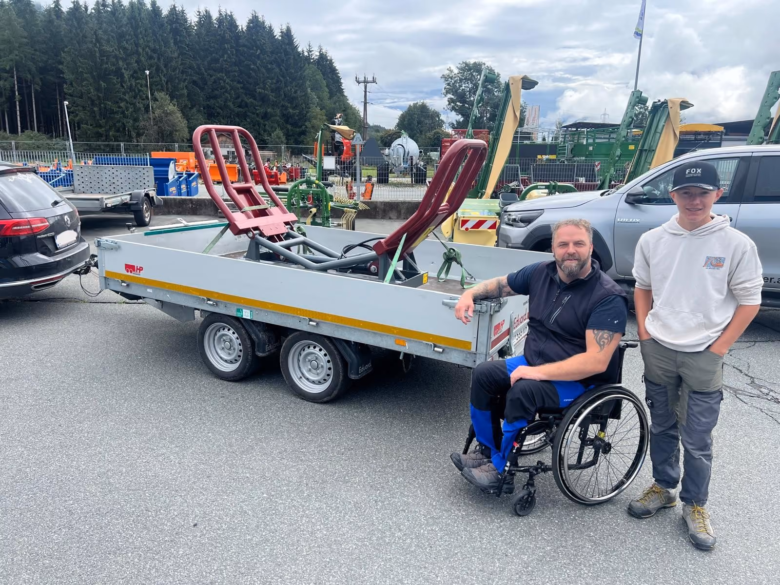 Übergabe Stekro Ballenzange