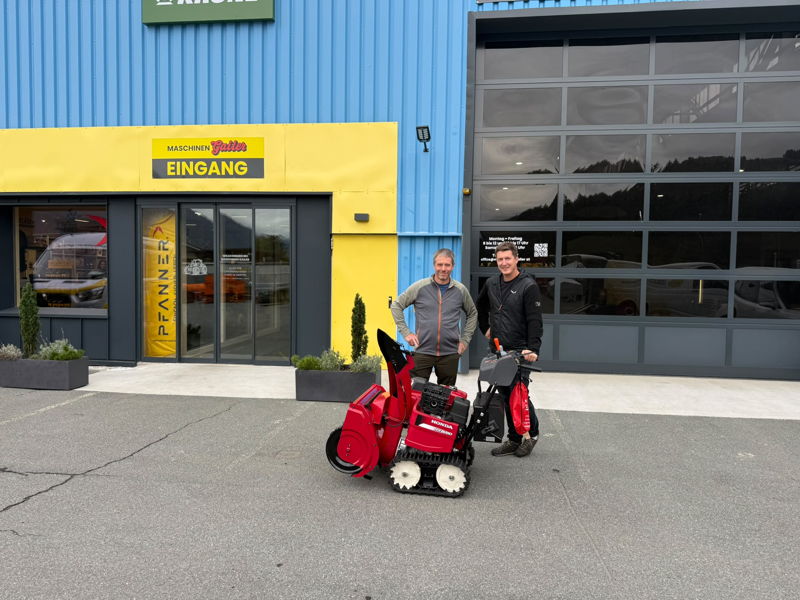 Übergabe Honda Schneefräse HSS 1370i TD