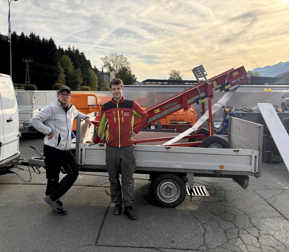 Übergabe AMR Förderband