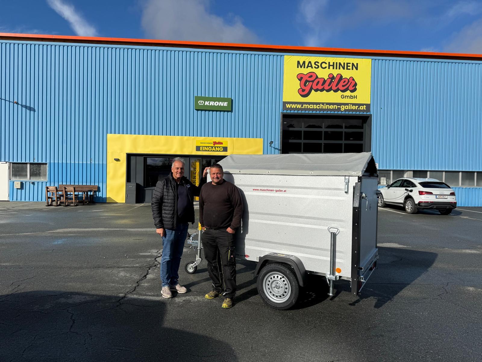 Übergabe TPV Kleintiertransporter