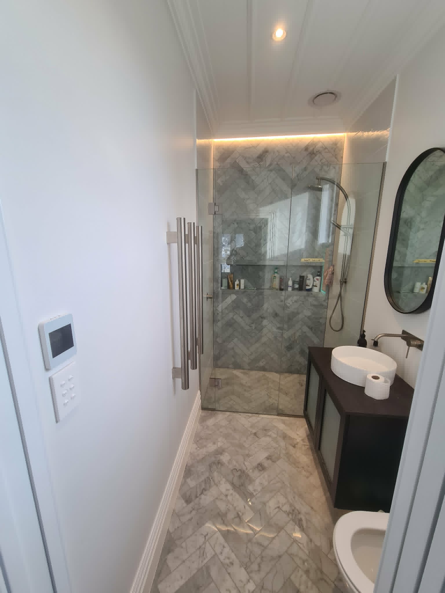 Bathroom shower feature lighting