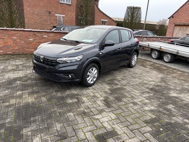 DACIA SANDERO/KEURING VERKOOP MET CARPASS