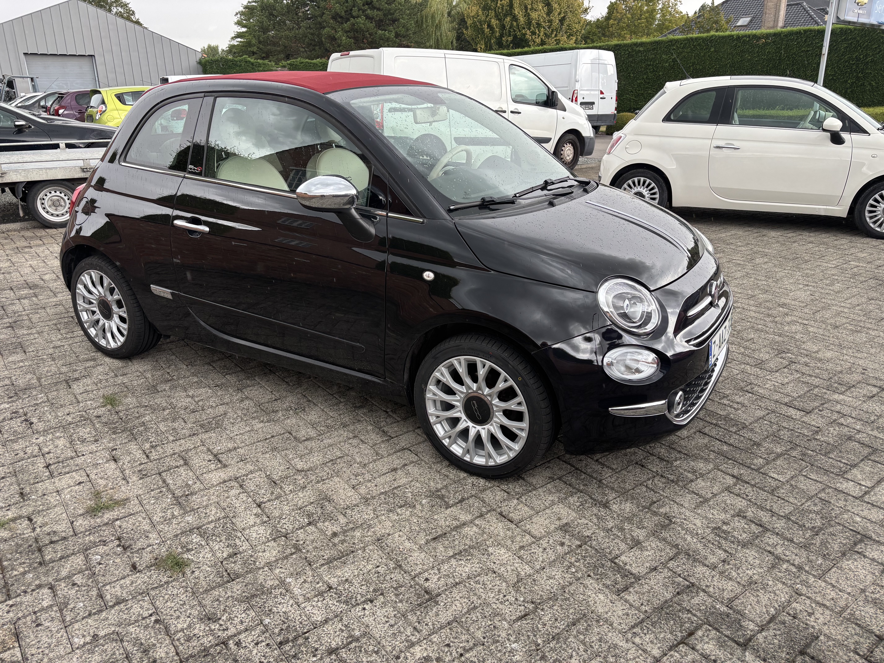 FIAT 500 CABRIO/PDC/AIRCO/NAVI/MET CARPASS EN KEURING
