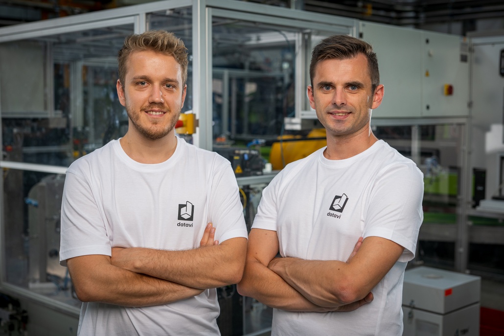 Als erstes Gründerteam aus Oberfranken prämiert / Erfolgreicher Abschluss des Silicon Valley Program mit Kontakten in die USA und ersten Projektkunden in Coburg.