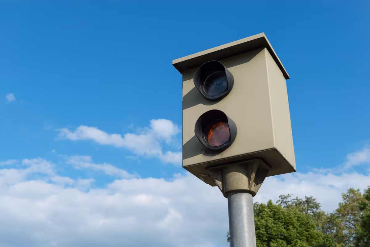 Geblitzt in der Probezeit: Verlieren Fahranfänger ihre Fahrerlaubnis?