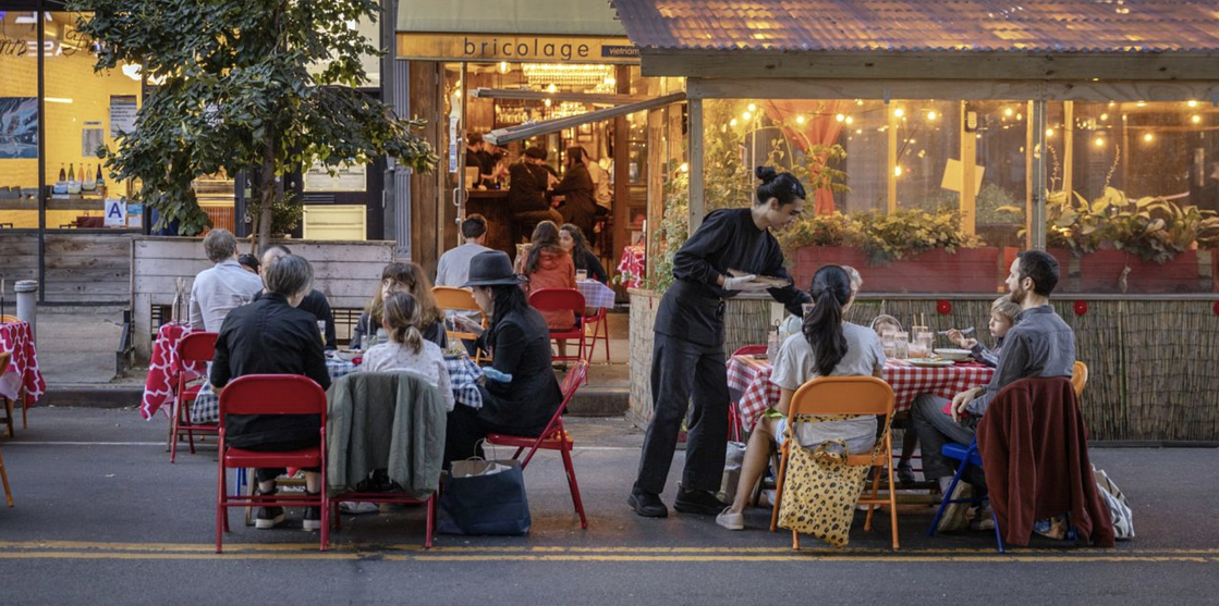 What some makeshift outdoor dining arrangements looked like