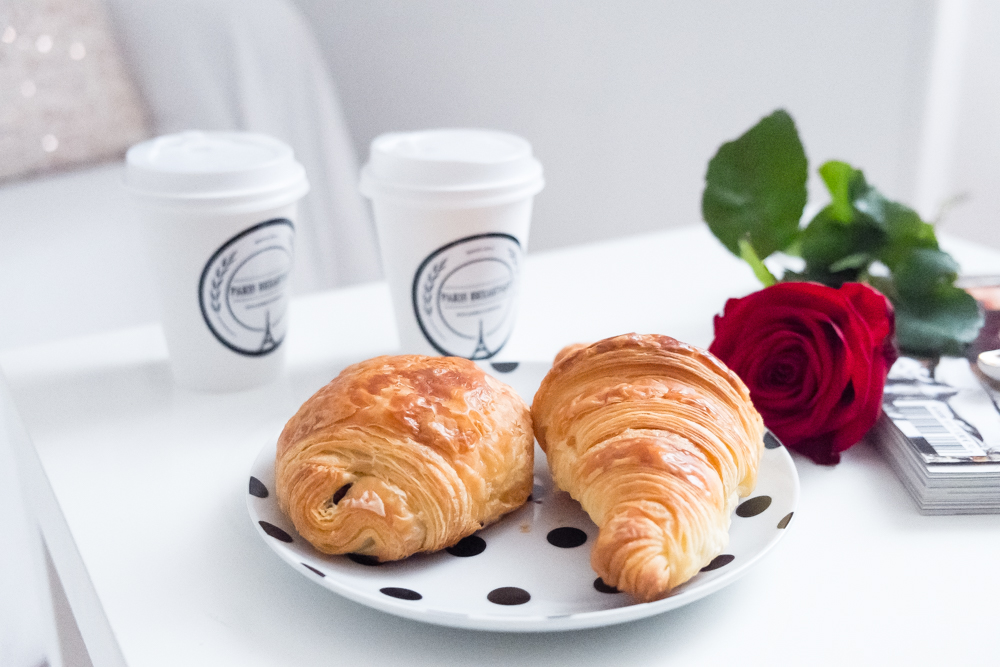 ParisBreakfast welkeys airbnb