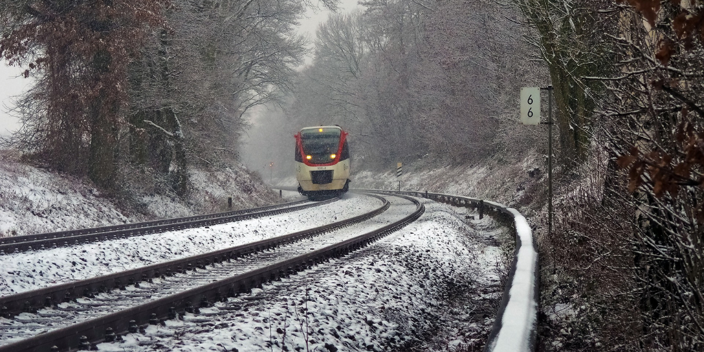 Prendre le train pour préserver la montagne en hiver