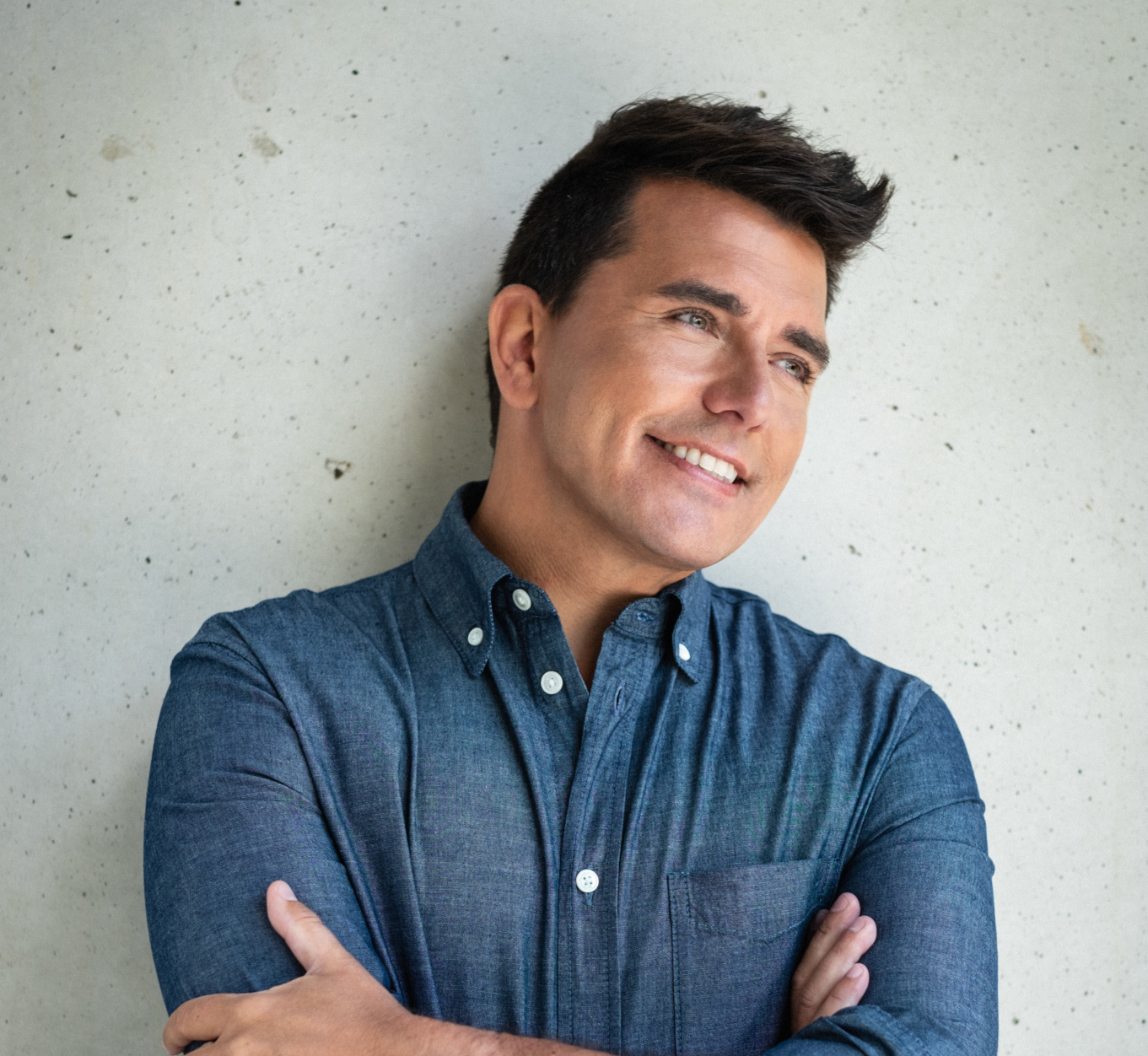 Featured artist image