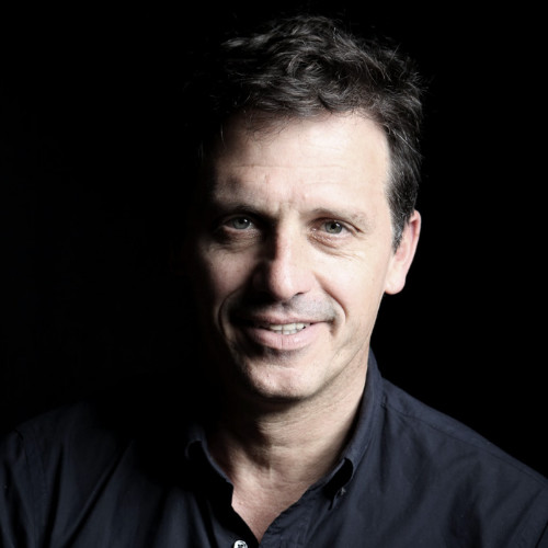 Dr Etienne van der Walt