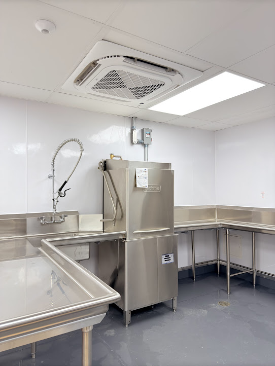 commercial kitchen food preparation 