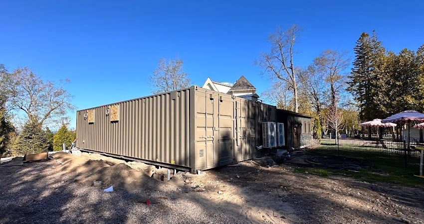 shipping container kitchen concept 