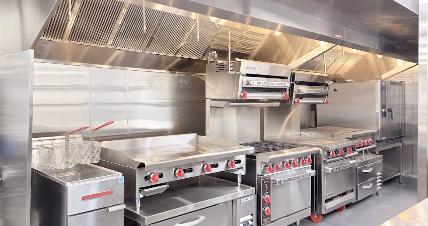 shipping container kitchen 