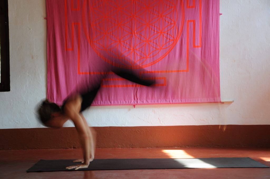 Wildyogis Jo Stephens yoga How To Move