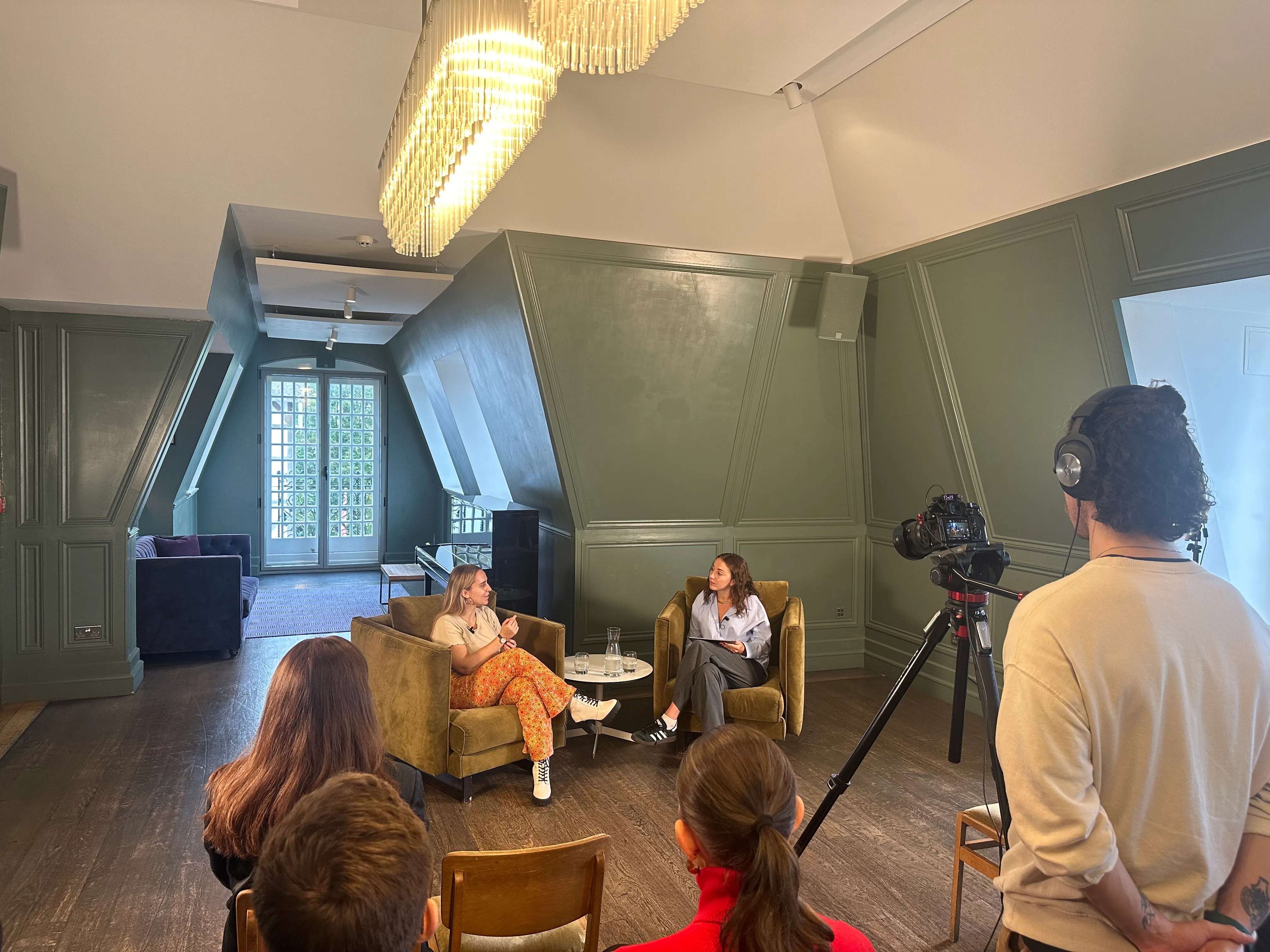 The YouTube Content Clinic with Hannah Witton
