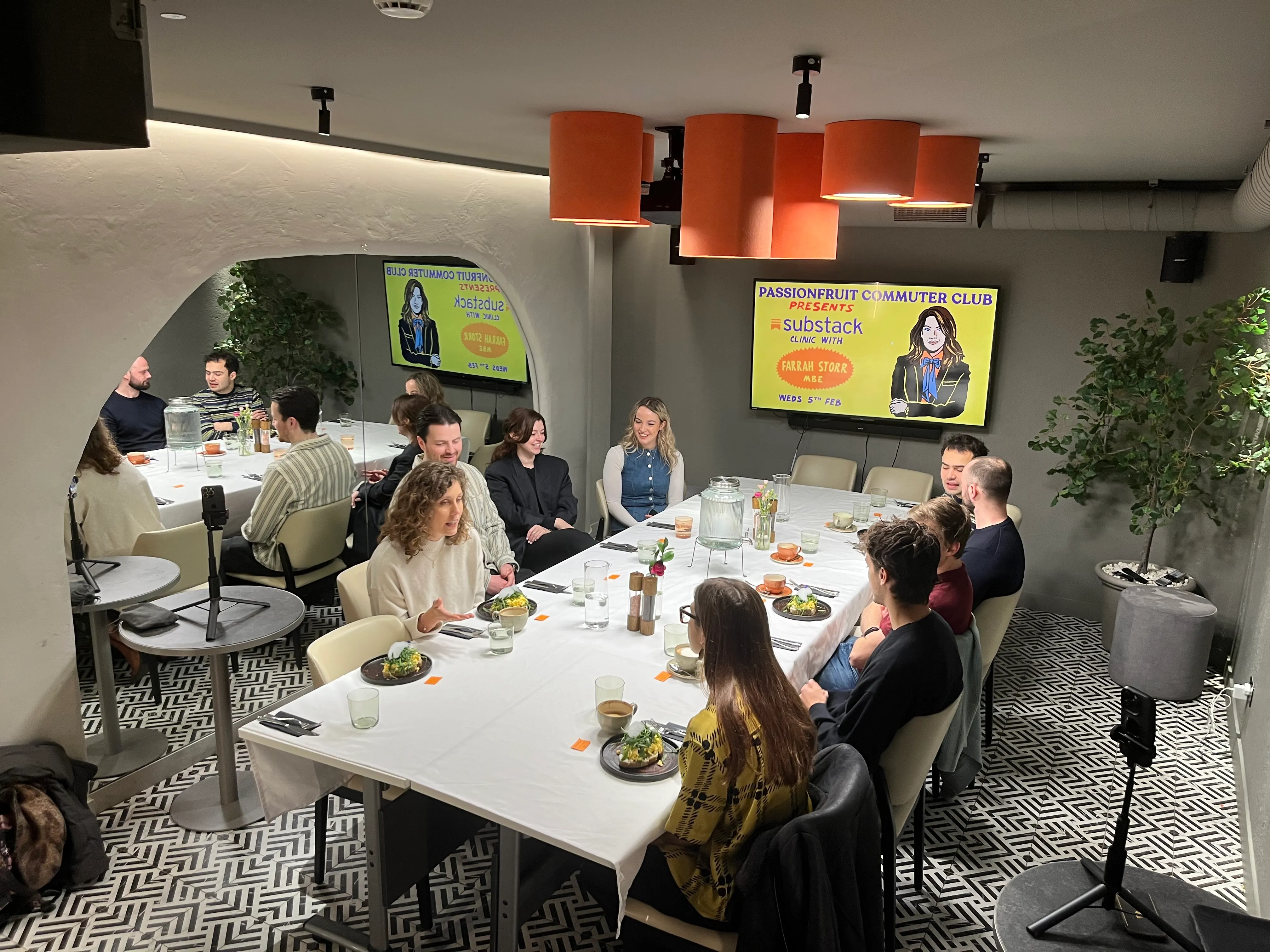 The Substack Clinic with Farrah Storr MBE
