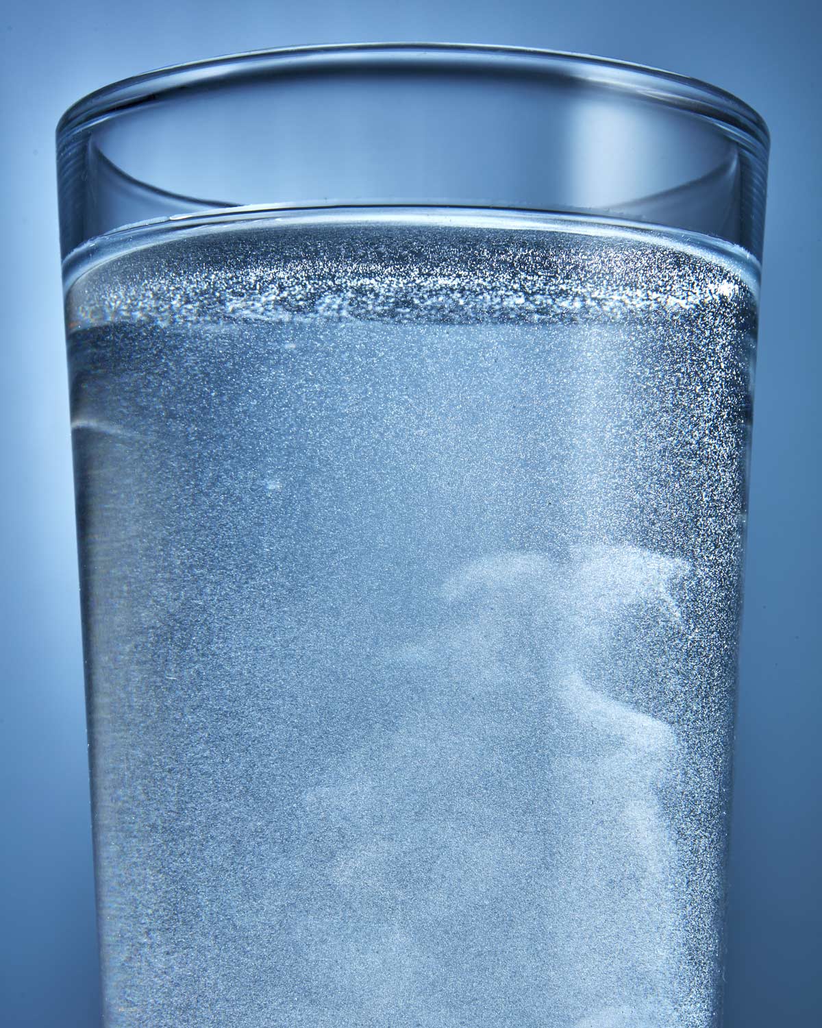 Liquid iv by Los Angeles Drinks and Beverage Photographer Vijey Mohan. 