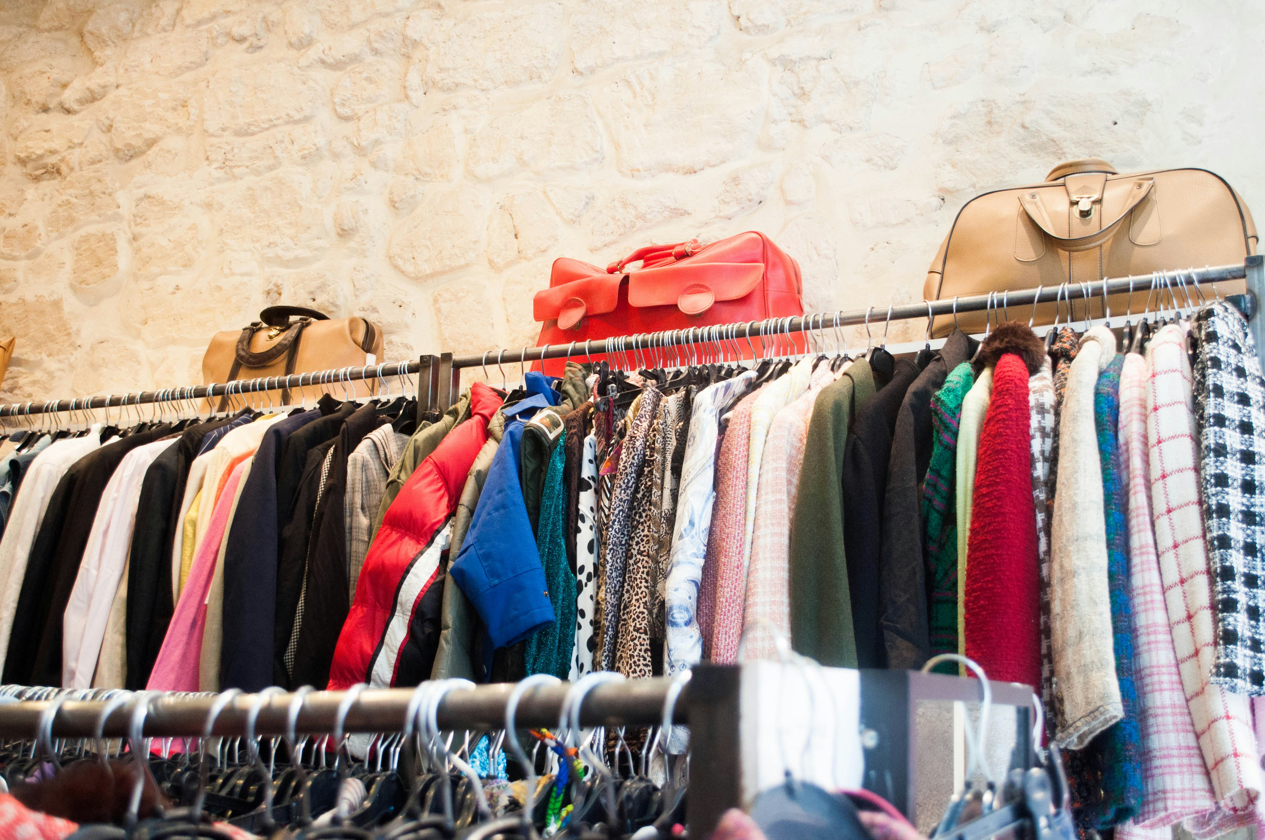 vintage cloth reseller