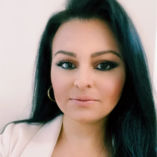 shirin khosravian