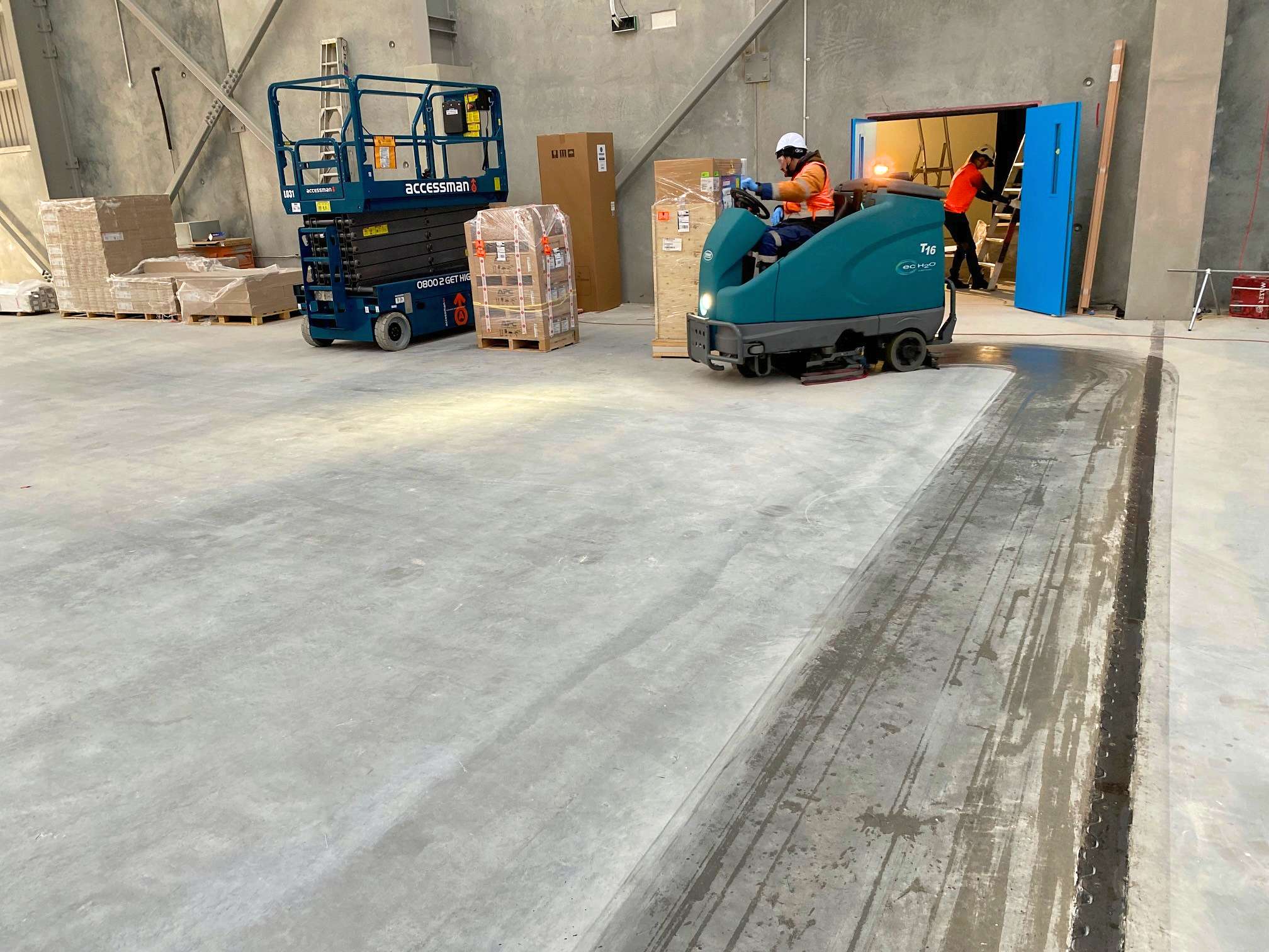 Industrial scrubbing in Canterbury