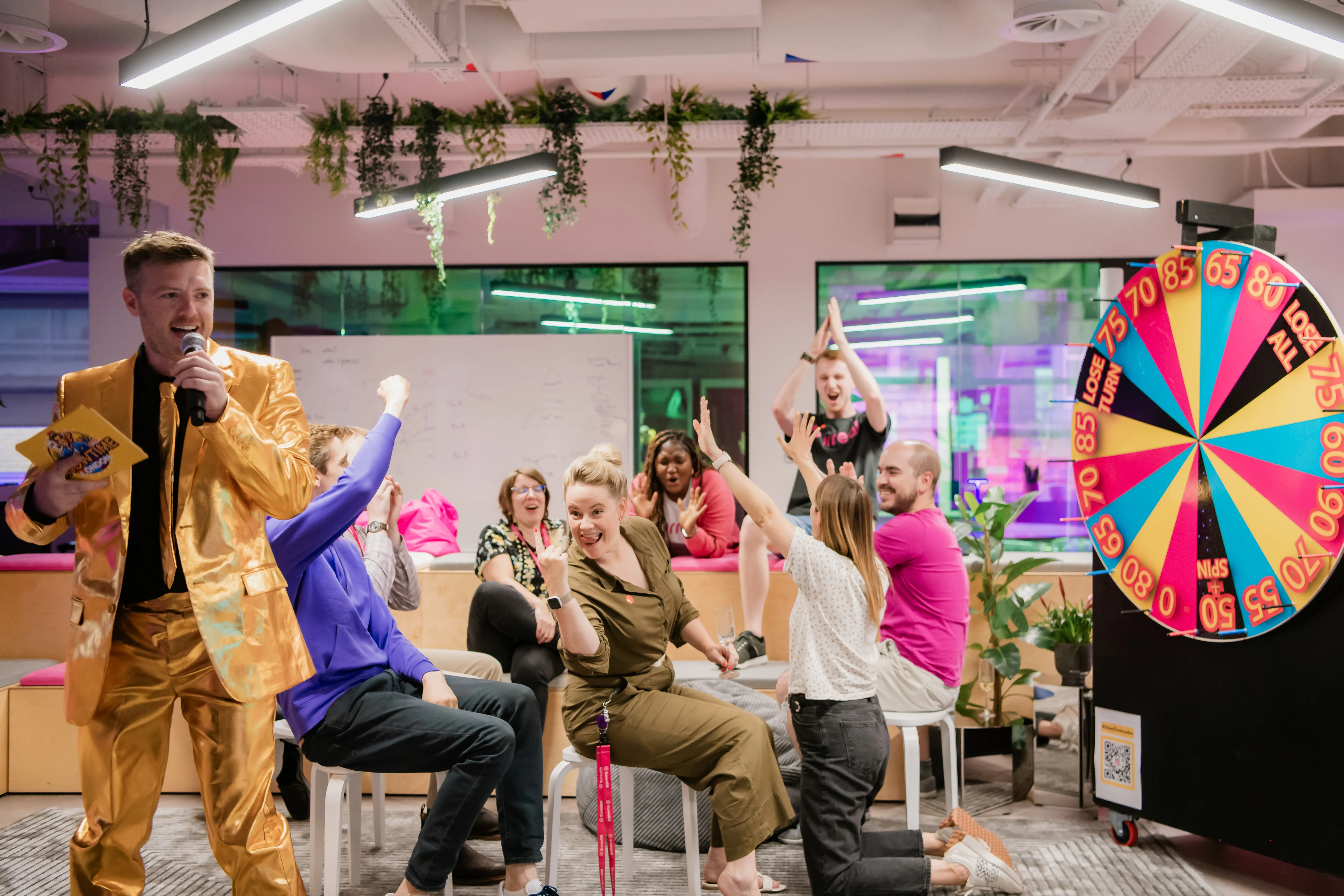 Show Time Christmas game show