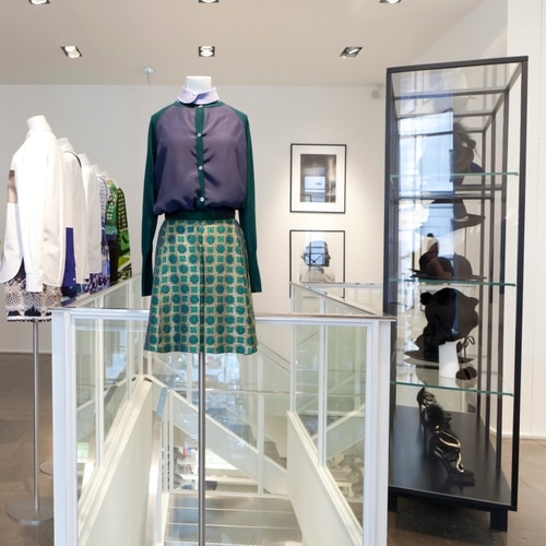 rue-du-faubourg-saint-honore-paris-hotel-brighton