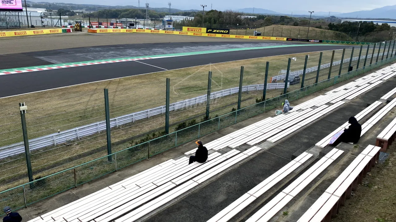 G Grandstand - Temporary Seating