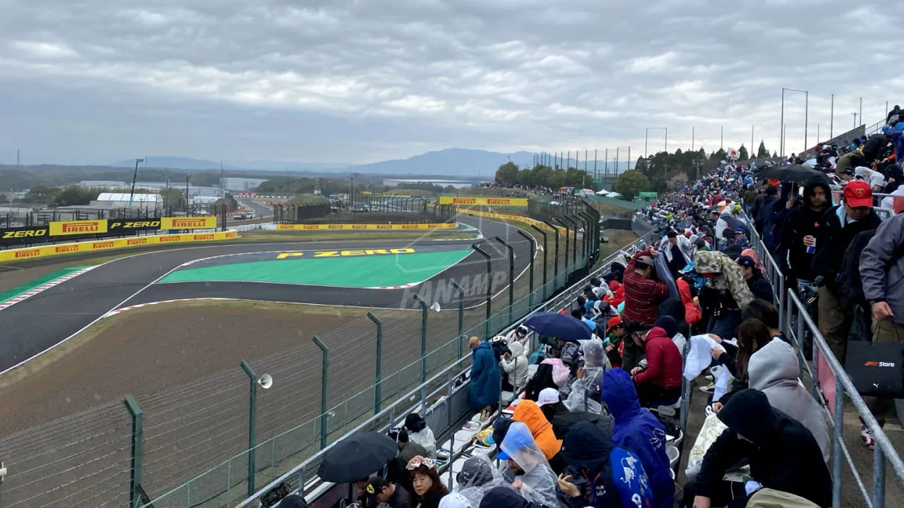 View from Q1 Grandstand of the Hitachi Astemo Chicane