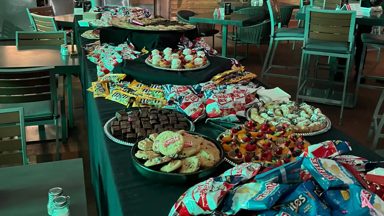 Ellis Island Food F1