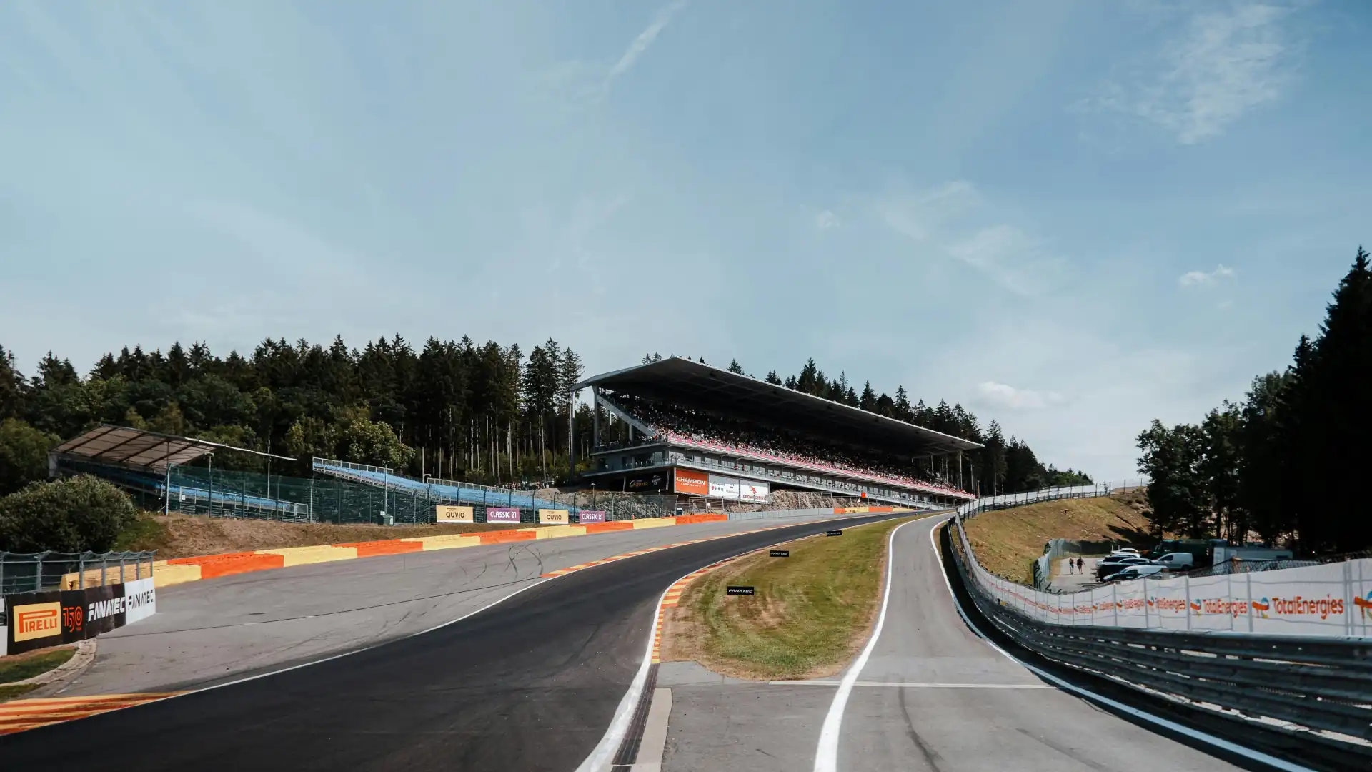 Piastri sets the fastest time at the iconic Spa circuit | Belgian Grand Prix FP1 Results 2025