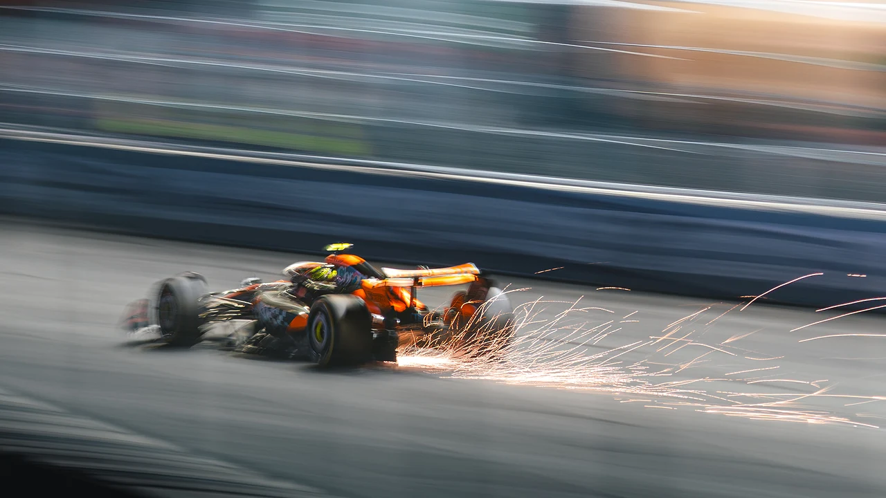 Lando Norris racing in Las Vegas