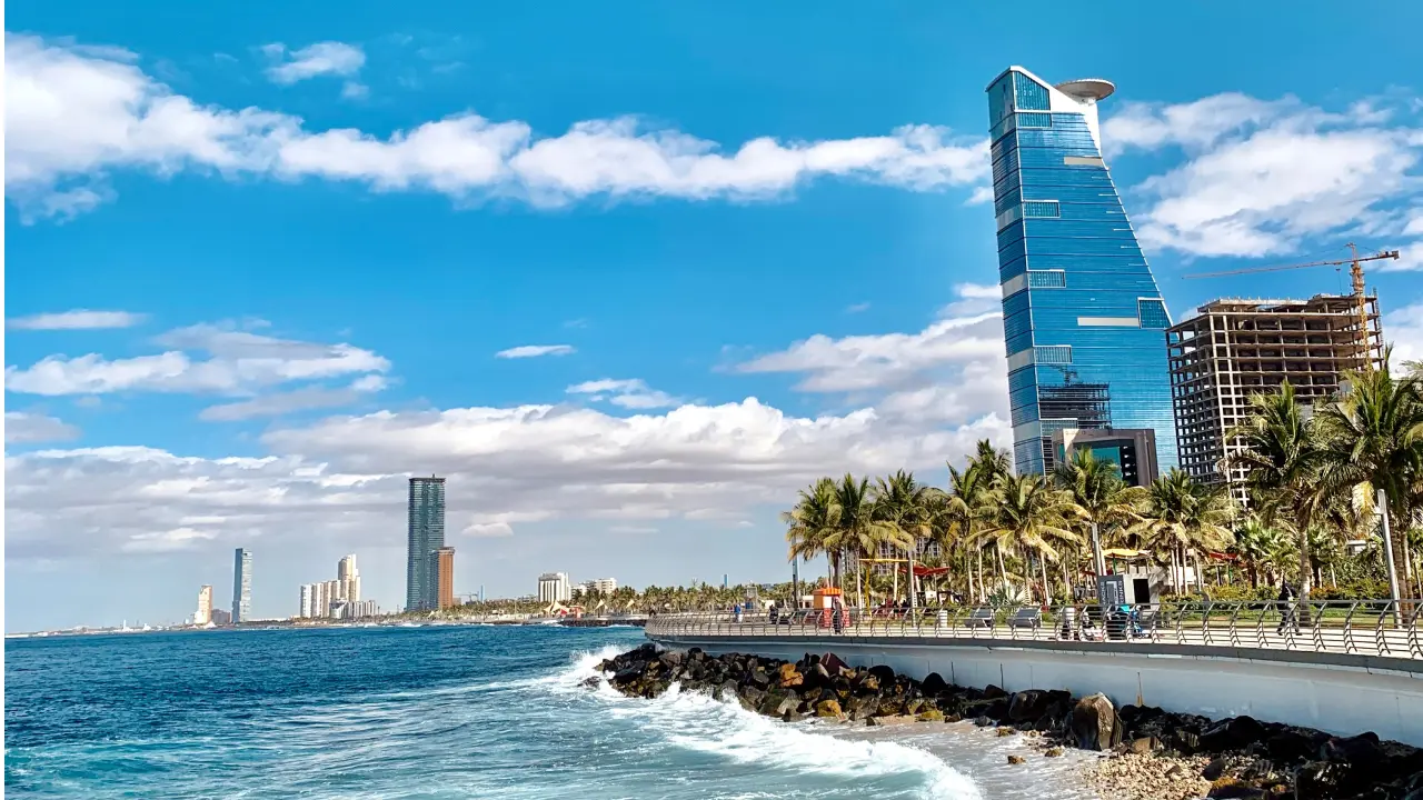 The Thrill of the Saudi Arabian Grand Prix in Formula 1