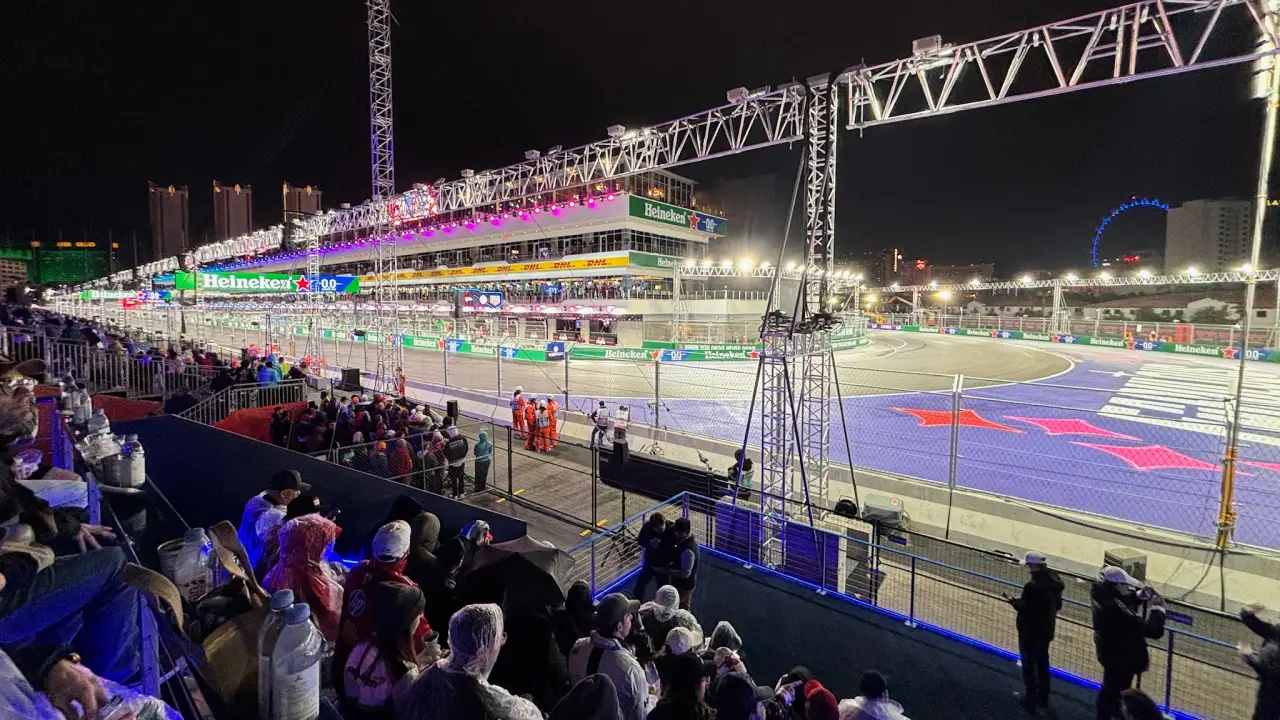 Turn 1 from the Amex Las Vegas Trackside Lounge