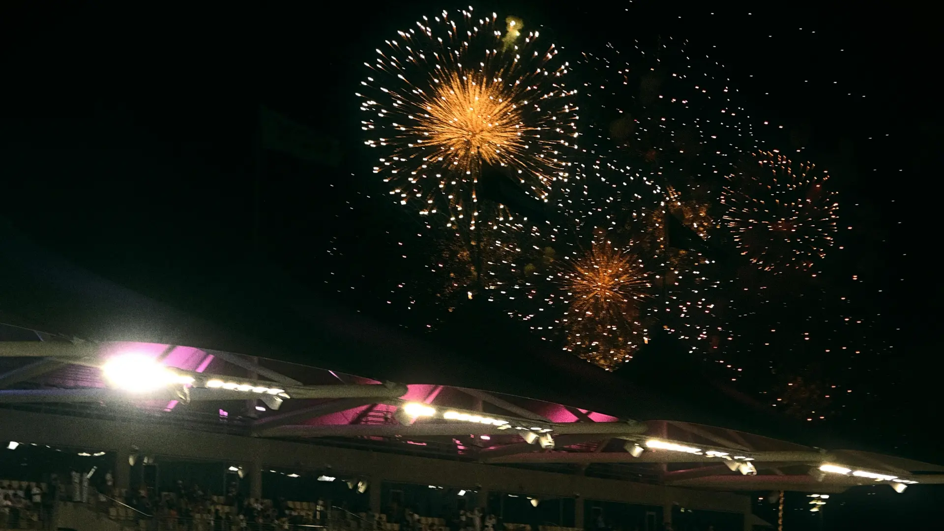 “And now I’m crying!” Norris’s Heartfelt Messages to his Team and Family After Becoming World Champion