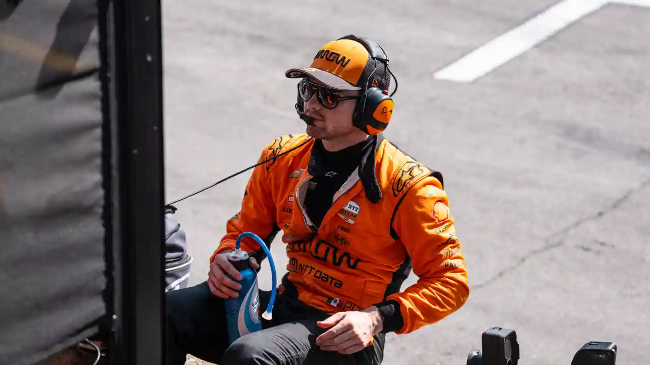 Pato O'Ward on the pit wall in Toronto